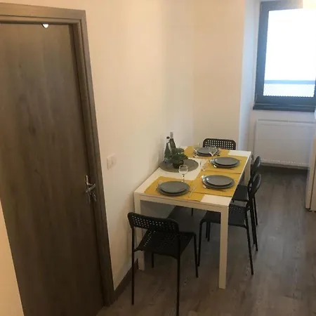 Apartmán Oancea Butoaie - Decomandat Cu 2 Dormitoare Mamaia