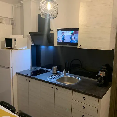 Oancea Butoaie - Decomandat Cu 2 Dormitoare Mamaia